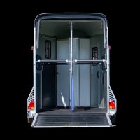 Pferdeanhänger innen